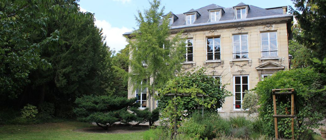 Mise en avant-hotel-de-massa-temporaire